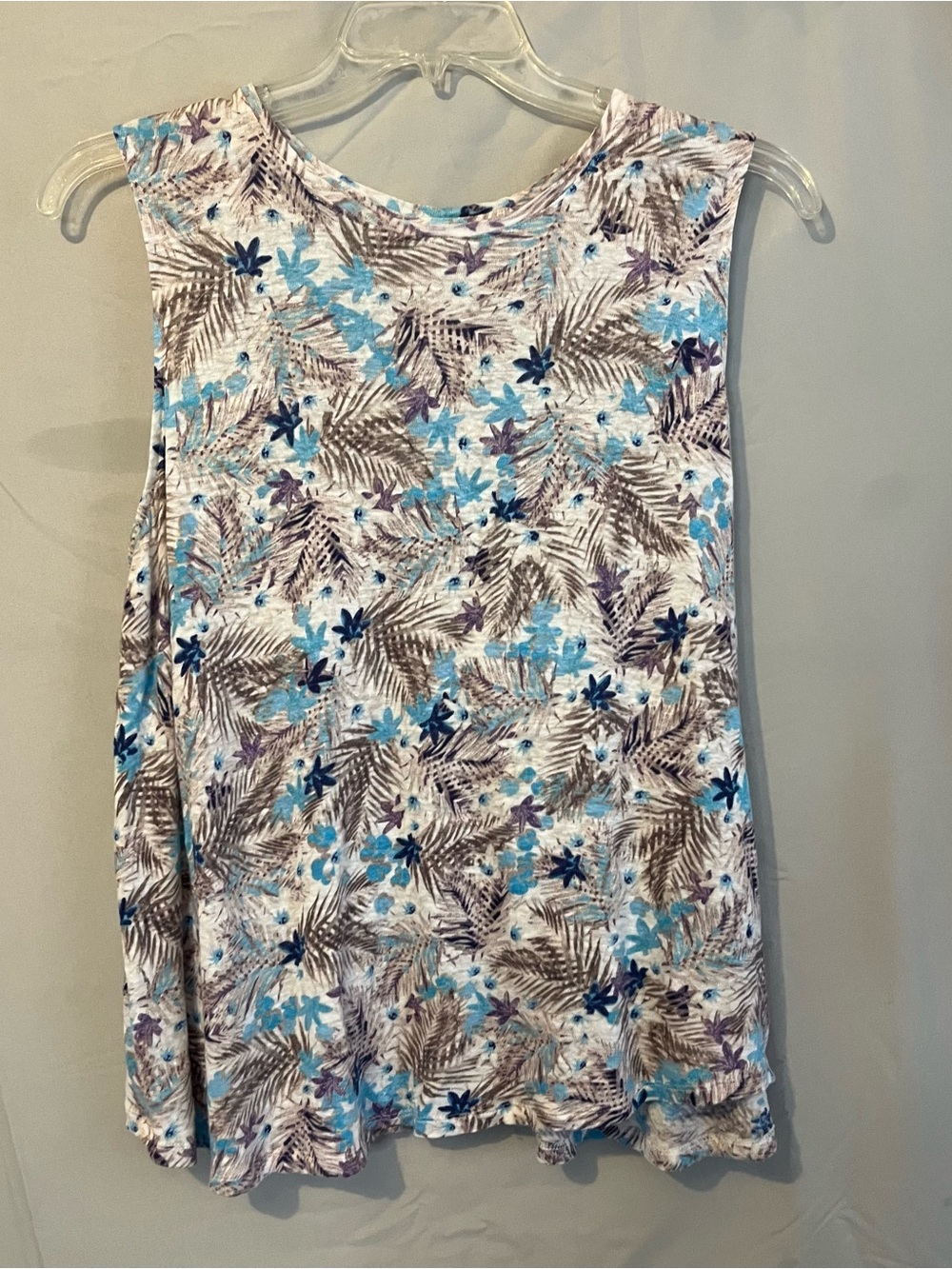 J. Jill Blue, Purple, Taupe and Gray Palm Floral Linen Tank